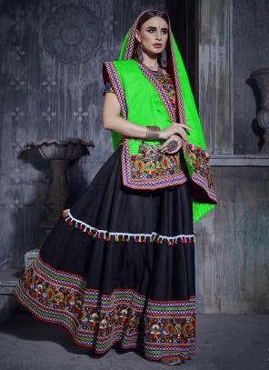 Parrot Color Gamthi Work With Mirror Work Cotton Navratri Special Chan –  ajmera-retail