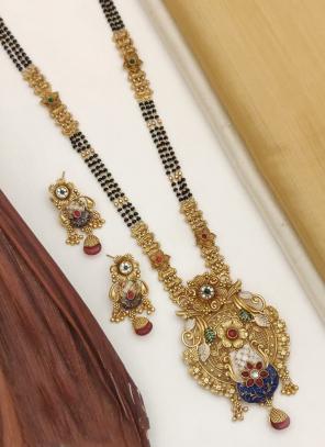 Hook Earring Round MAHESHWARI POINT mangalsutra at Rs 780/piece in Faridabad