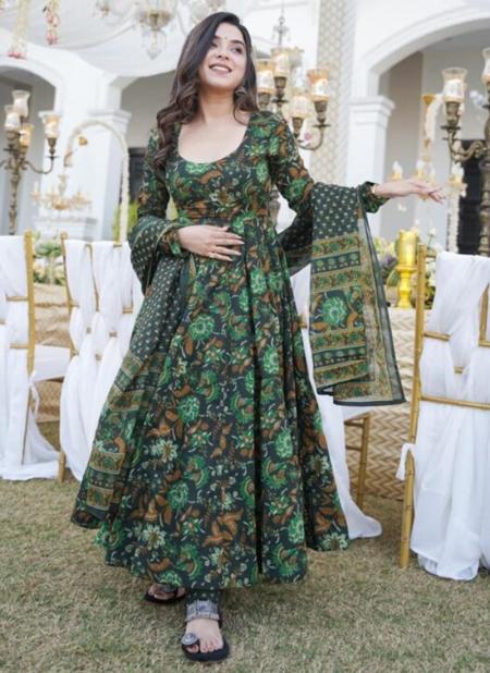 India's no#1 Wholesale Indo Western Gown Supplier