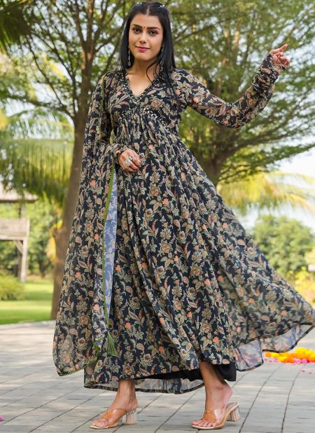 PINK AND GREAY FAMOUSE STYLISH LONG GOWNS SINGLE PCS FOR EID SPECIAL SELLER  IN UK USA UAE MALAYSIA BANGLADESH - Reewaz International | Wholesaler &  Exporter of indian ethnic wear catalogs.