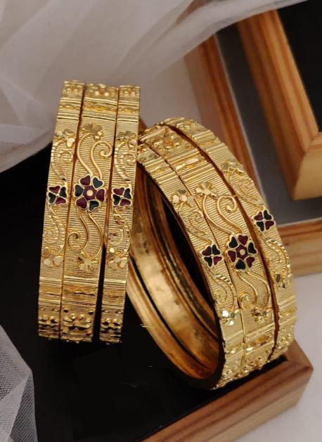 Buy Latest Premium Quality Brass High Gold Antique 6 Pcs Bangles Set Online  From Surat Wholesale Shop.
