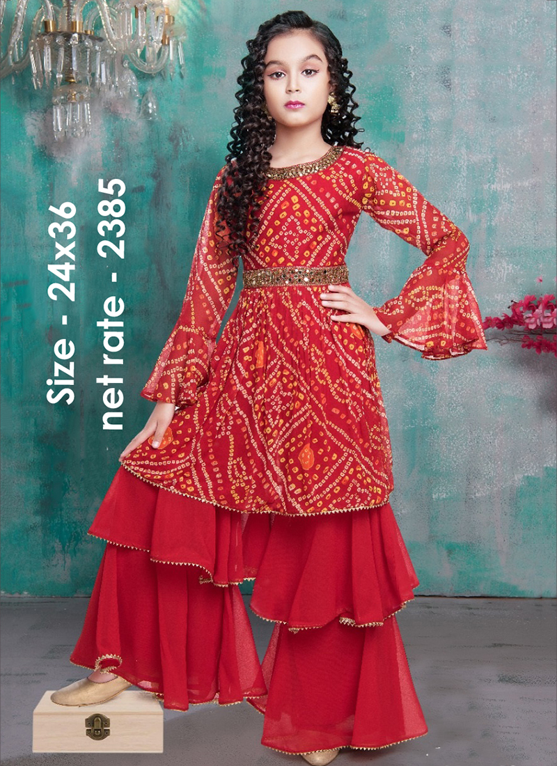 Green Silk Blend Hand Embroidered Suit Set With Bandhani Printed And Zari  Woven Red Dupatta at Soch